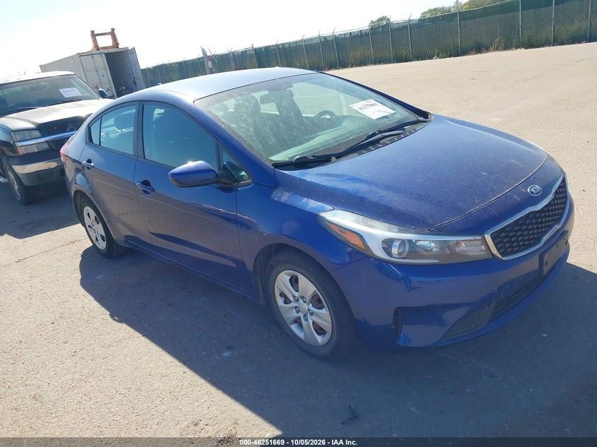 2018 KIA FORTE LX | 3KPFK4A73JE176556 | UPCARS