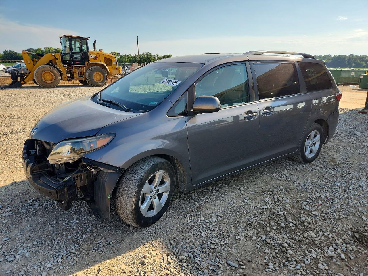 2017 TOYOTA SIENNA LE | 5TDKZ3DC5HS796788 | UPCARS