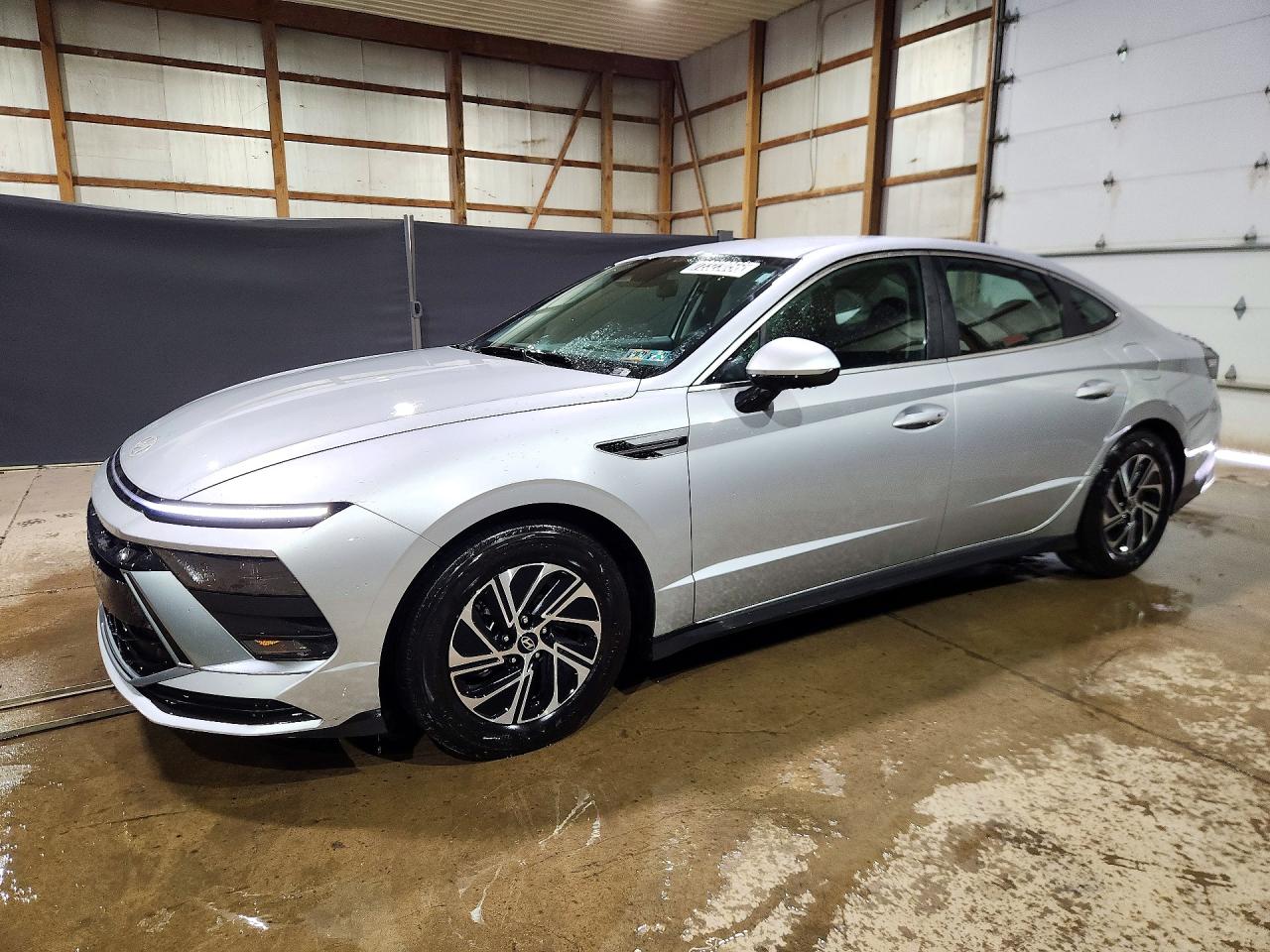 2026 HYUNDAI SONATA BLUE | KMHL24JJ0TA165983 | UPCARS