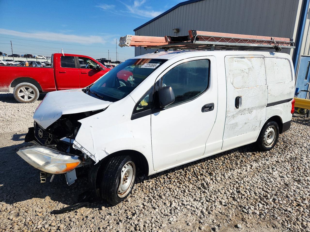 2015 NISSAN NV200 S | 3N6CM0KNXFK713416 | UPCARS