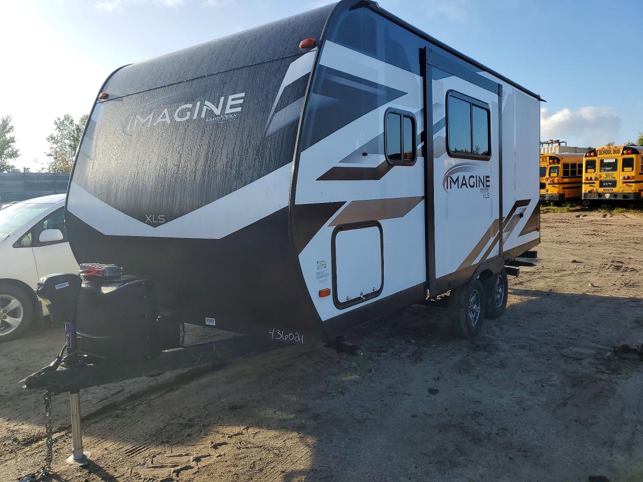 2022 GRAND DESIGN IMAGINE CAMPER | 573TE2220N3430621 | UPCARS