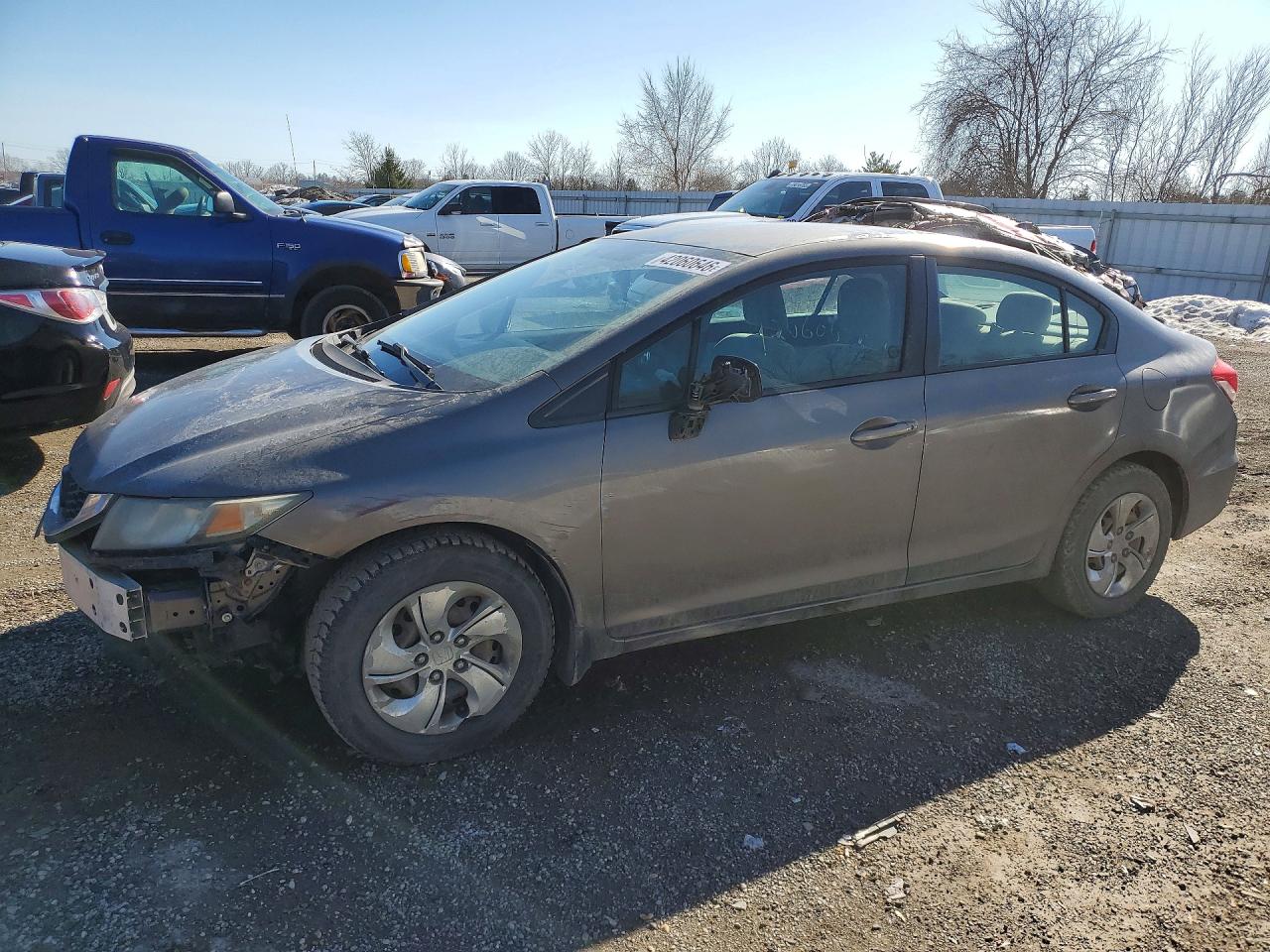 2013 HONDA CIVIC LX | 2HGFB2F47DH001255 | UPCARS