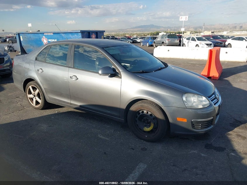 2010 VOLKSWAGEN JETTA LIMITED EDITION | 3VWAZ7AJ7AM121551 | UPCARS
