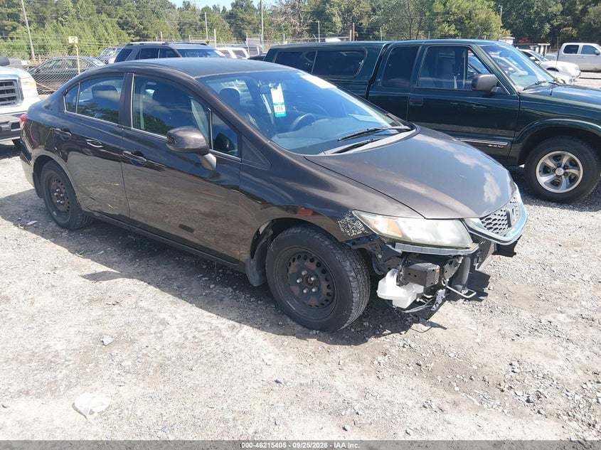 2013 HONDA CIVIC LX | 2HGFB2F55DH576771 | UPCARS