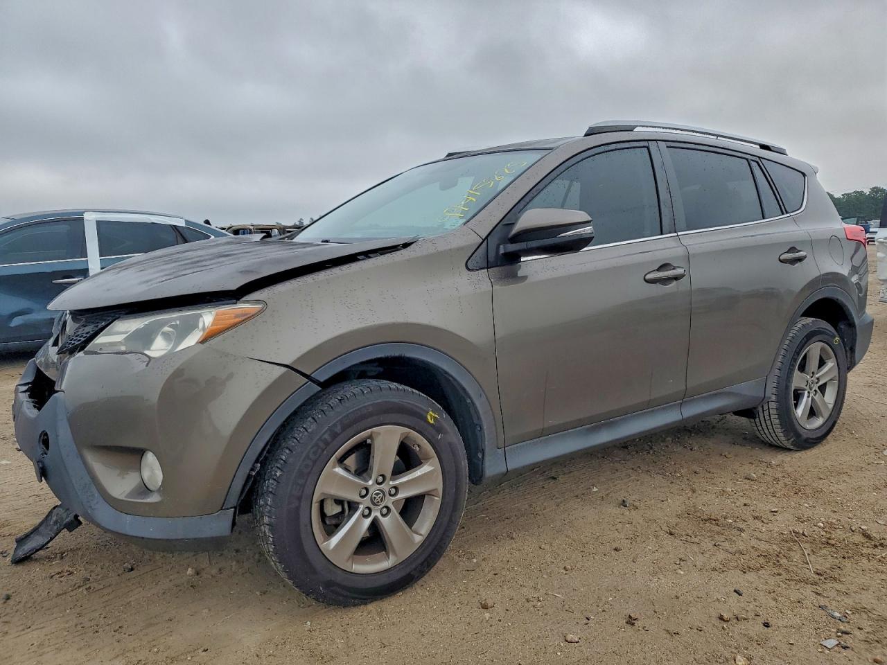 2015 TOYOTA RAV4 XLE | JTMWFREV1FD060162 | UPCARS