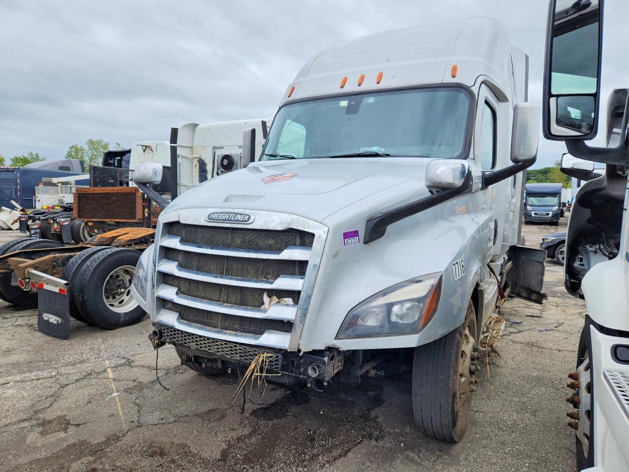2020 FREIGHTLINER ALL OTHER SEMI TRUCK | 1FUJHHDR5LLLC7716 | UPCARS