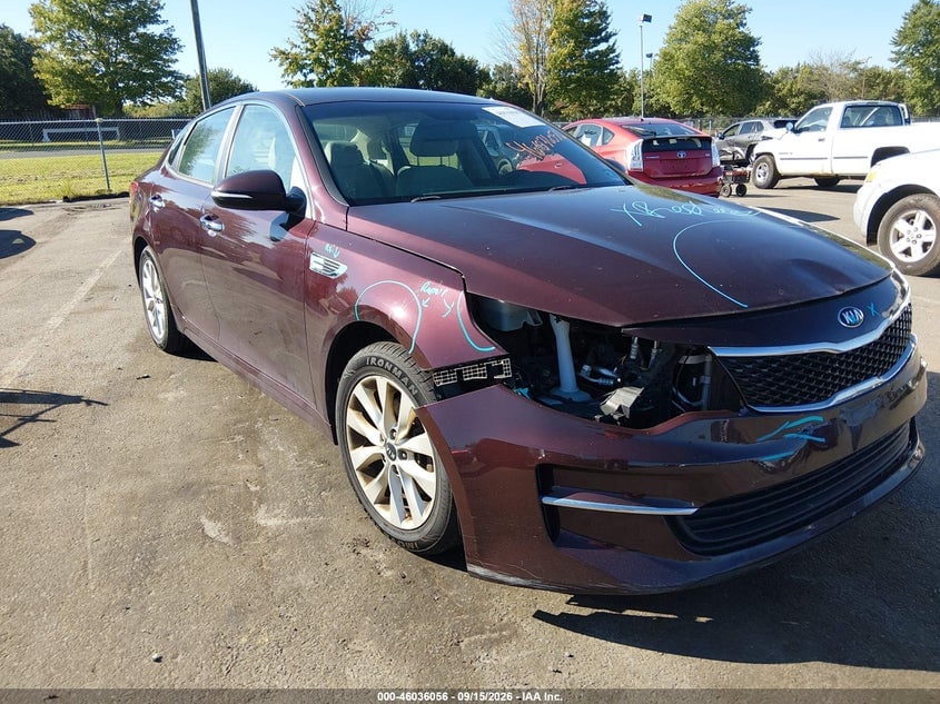 2018 KIA OPTIMA LX | 5XXGT4L35JG259117 | UPCARS