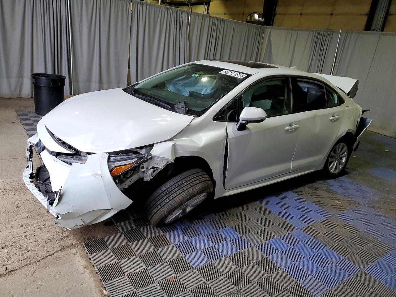 2024 TOYOTA COROLLA XLE | JTDBCMFE4R3054987 | UPCARS