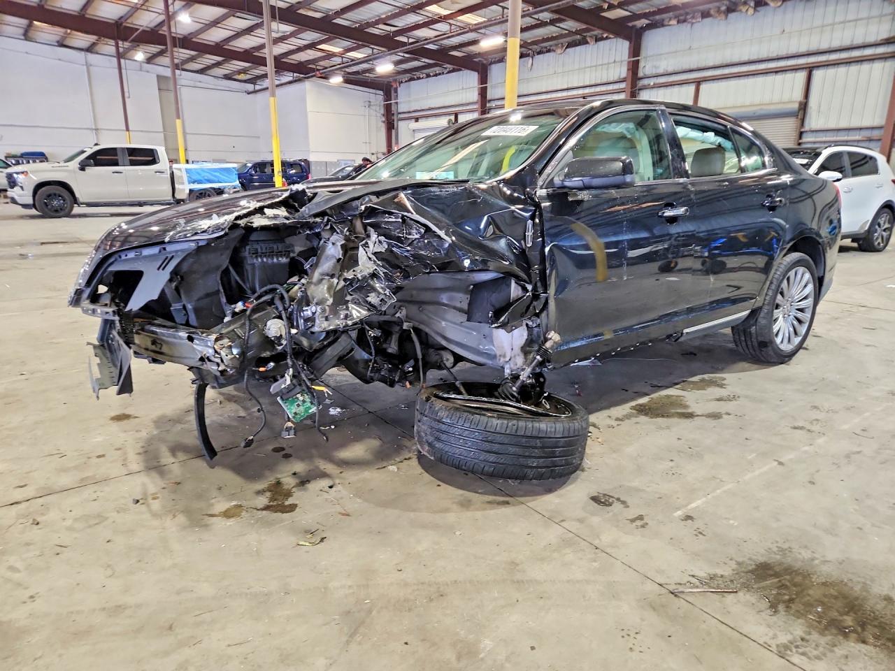 2015 LINCOLN MKS | 1LNHL9DKXFG603429 | UPCARS