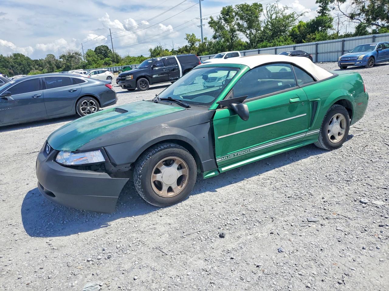 2000 FORD MUSTANG | 1FAFP444XYF139626 | UPCARS