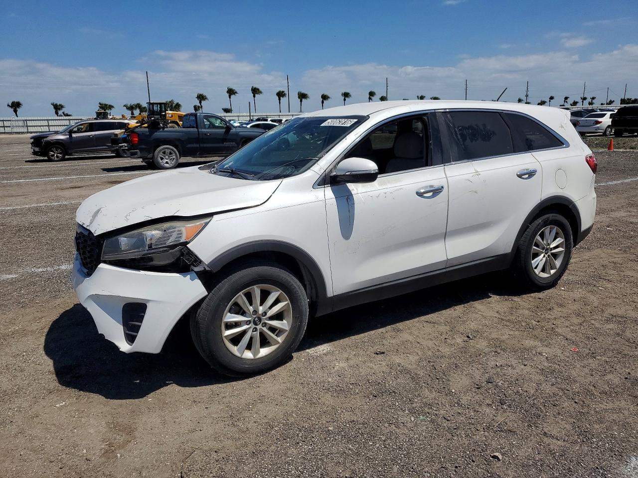 2019 KIA SORENTO LX | 5XYPG4A34KG554424 | UPCARS