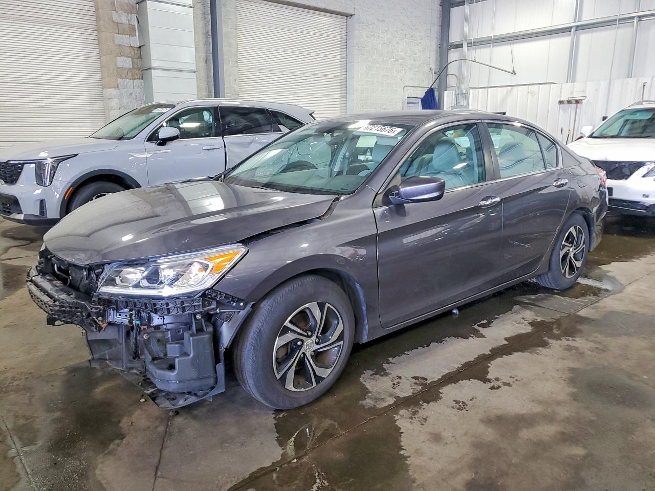 2016 HONDA ACCORD LX | 1HGCR2F3XGA139526 | UPCARS