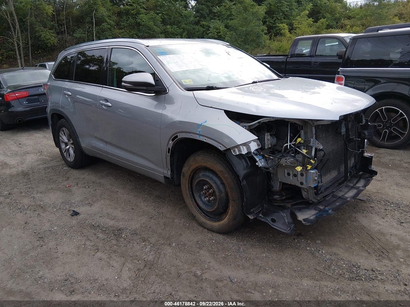 2015 TOYOTA HIGHLANDER XLE V6 | 5TDJKRFHXFS221272 | UPCARS
