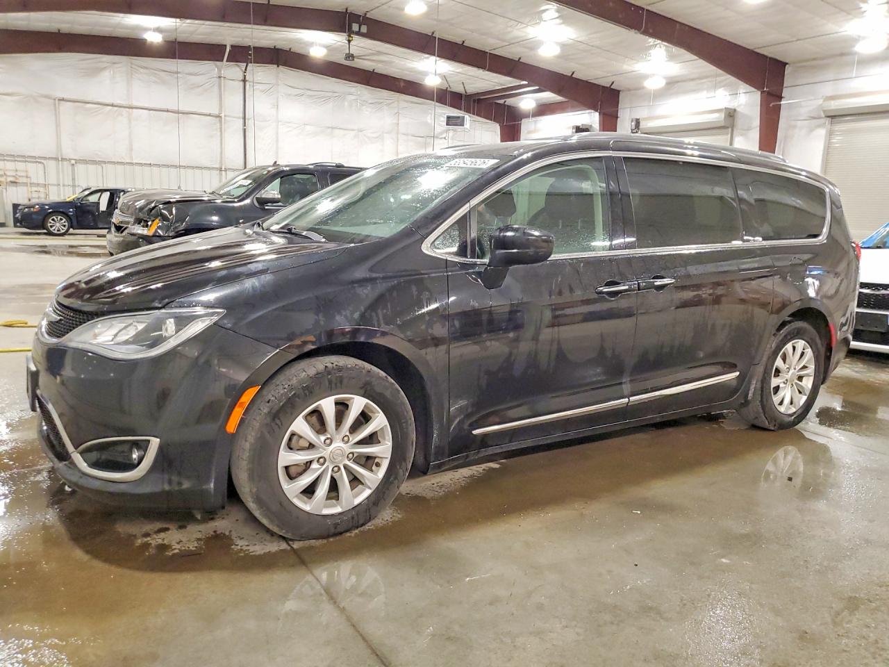 2018 CHRYSLER PACIFICA TOURING L | 2C4RC1BG2JR252693 | UPCARS