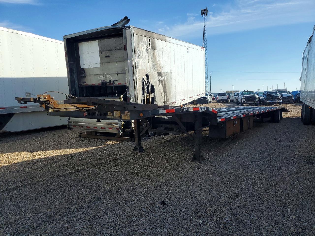 2017 FORESRIVER UNKNOWN FOREST RIVER FD-306 REV A CAR CARRIER | 5NHTEM92XHG000632 | UPCARS
