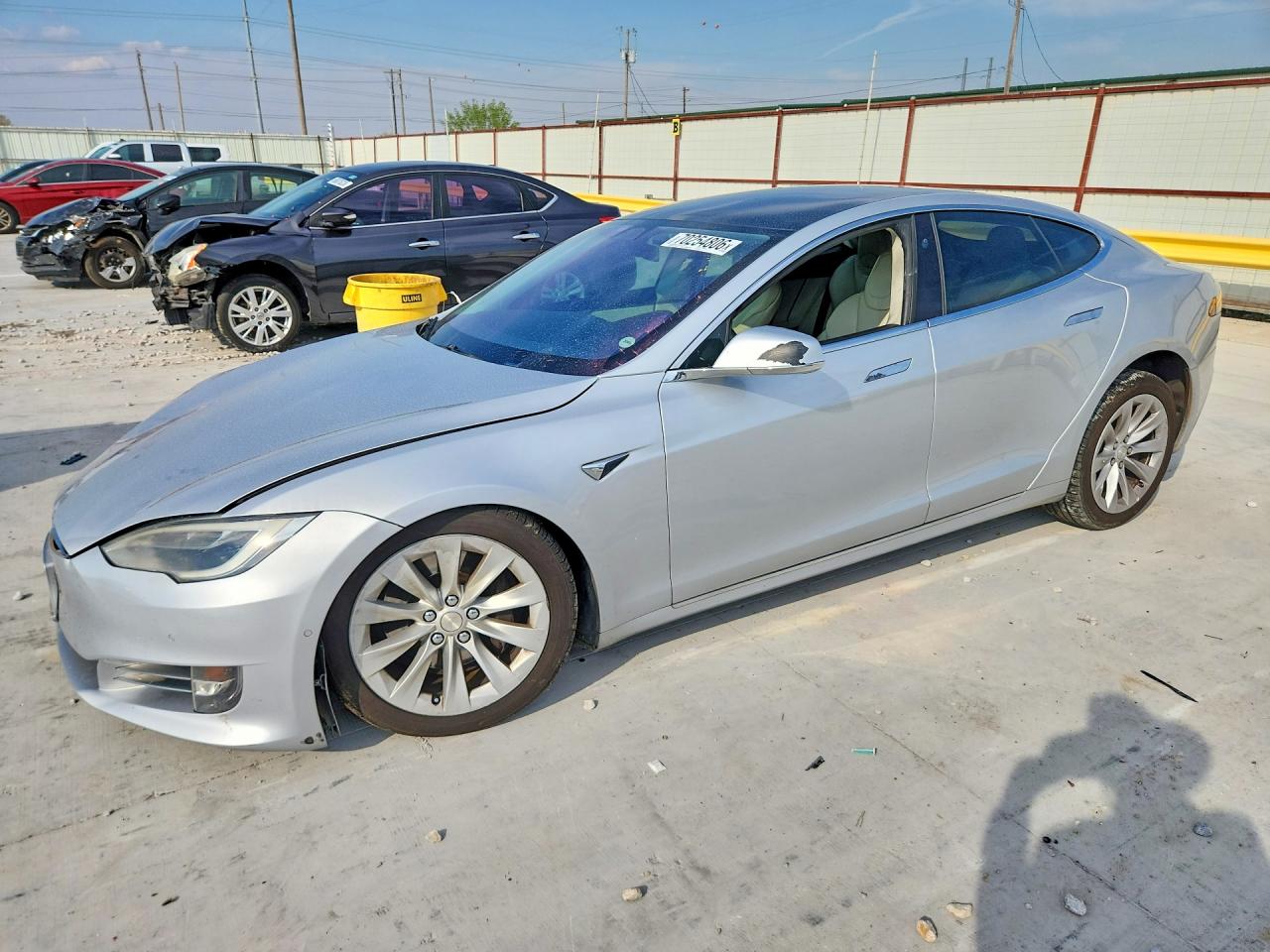 2018 TESLA MODEL S | 5YJSA1E28JF260784 | UPCARS