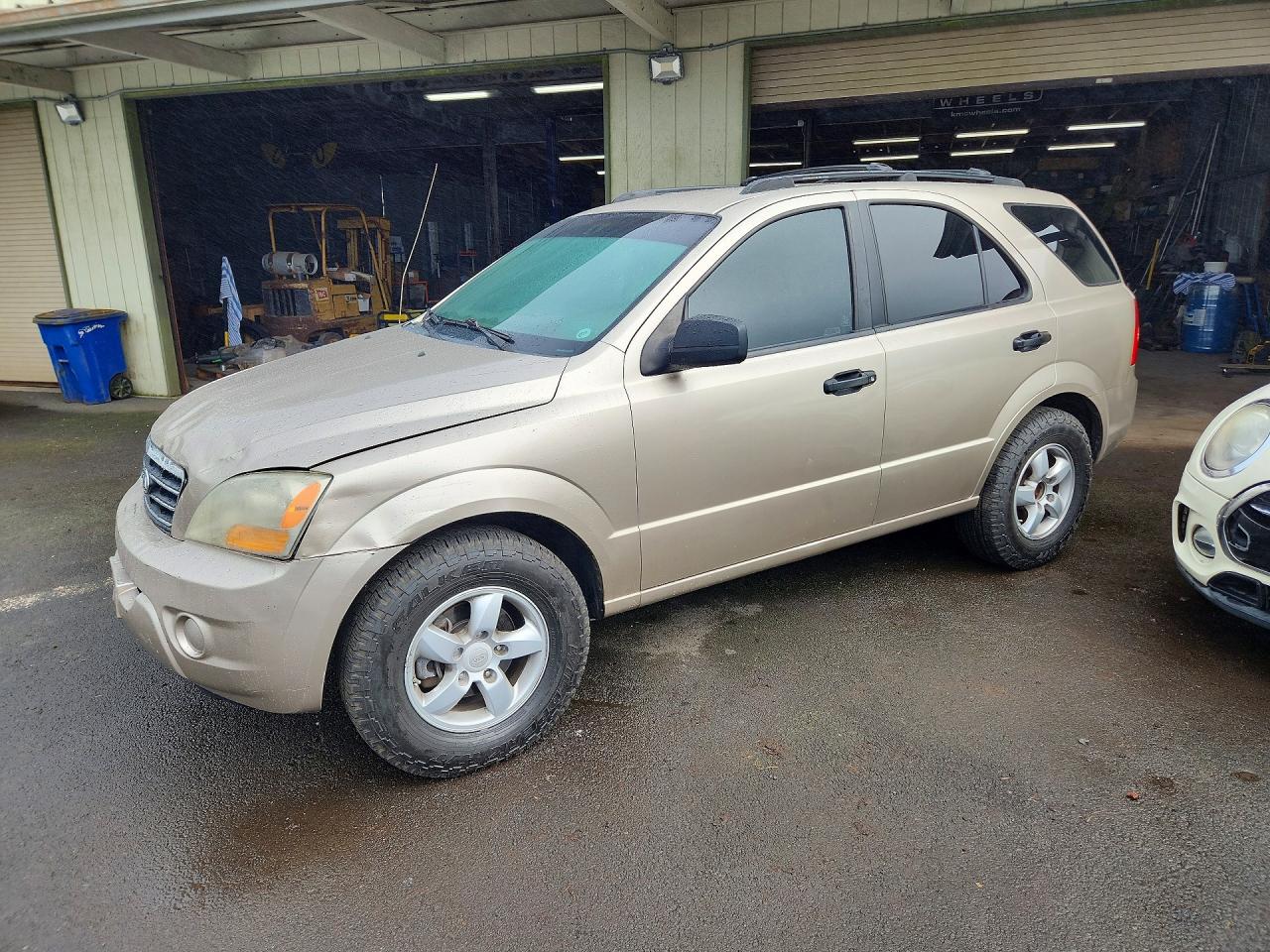 2007 KIA SORENTO LX | KNDJC736675677247 | UPCARS
