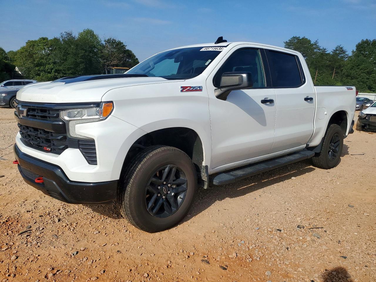 2022 CHEVROLET SILVERADO K1500 LT TRAIL BOSS | 3GCUDFED5NG585956 | UPCARS