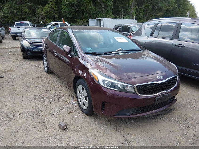 2018 KIA FORTE LX | 3KPFK4A77JE246379 | UPCARS