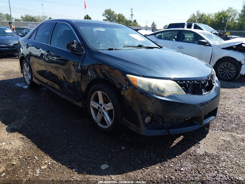 2014 TOYOTA CAMRY SE | 4T1BF1FK4EU451479 | UPCARS