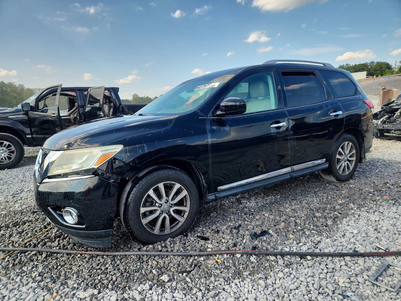 2014 NISSAN PATHFINDER SL | 5N1AR2MN4EC632240 | UPCARS