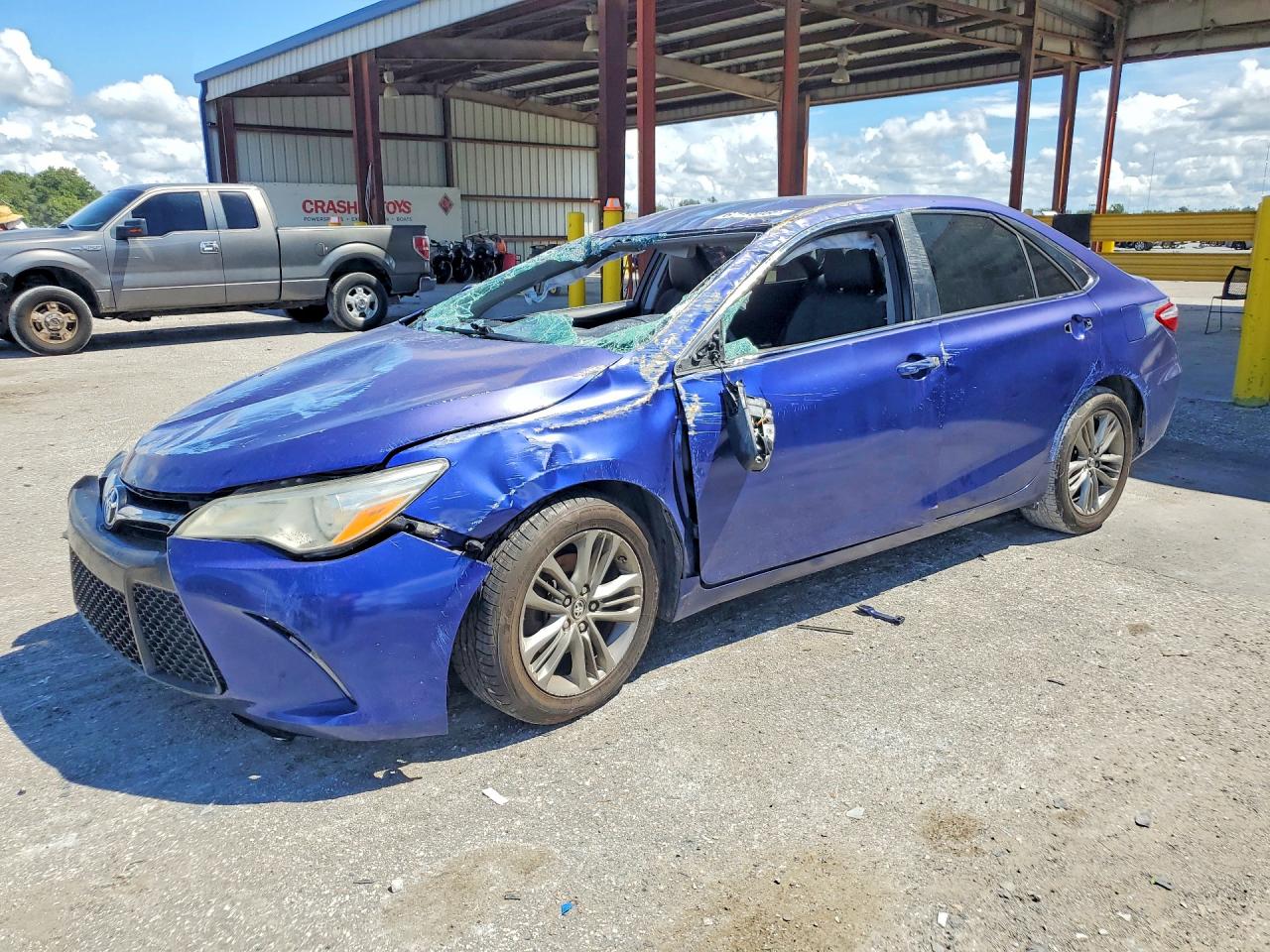 2016 TOYOTA CAMRY SE | 4T1BF1FK1GU552630 | UPCARS