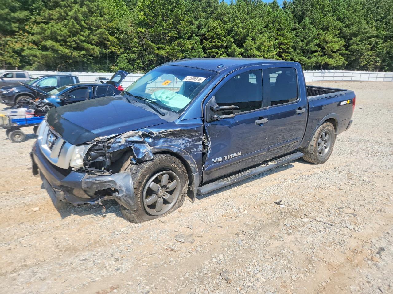 2015 NISSAN TITAN SV | 1N6AA0EC7FN504638 | UPCARS
