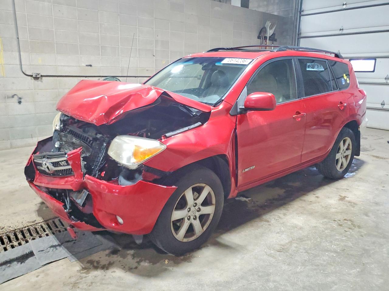 2007 TOYOTA RAV4 LIMITED | JTMBK31V475026015 | UPCARS