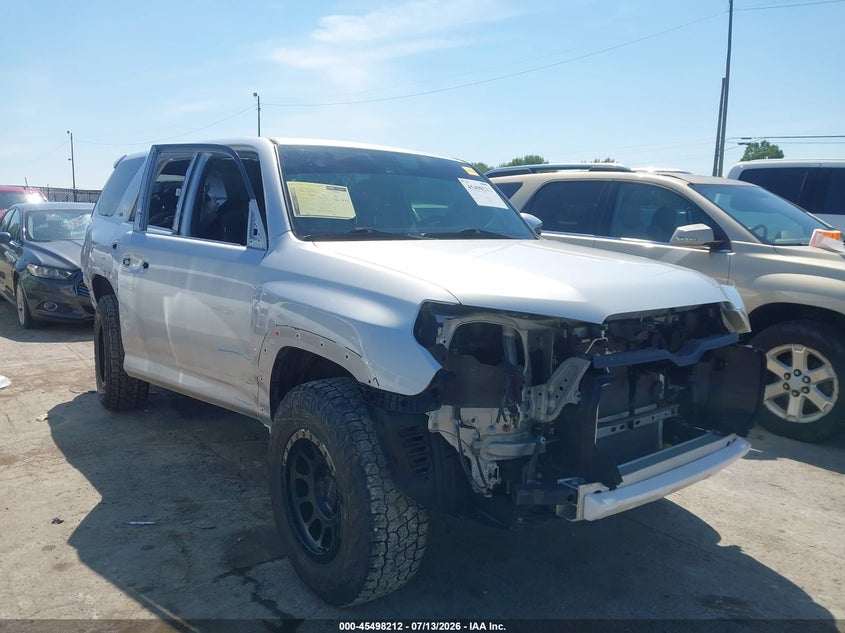 2021 TOYOTA 4RUNNER SR5 | JTEMU5JR5M5905256 | UPCARS