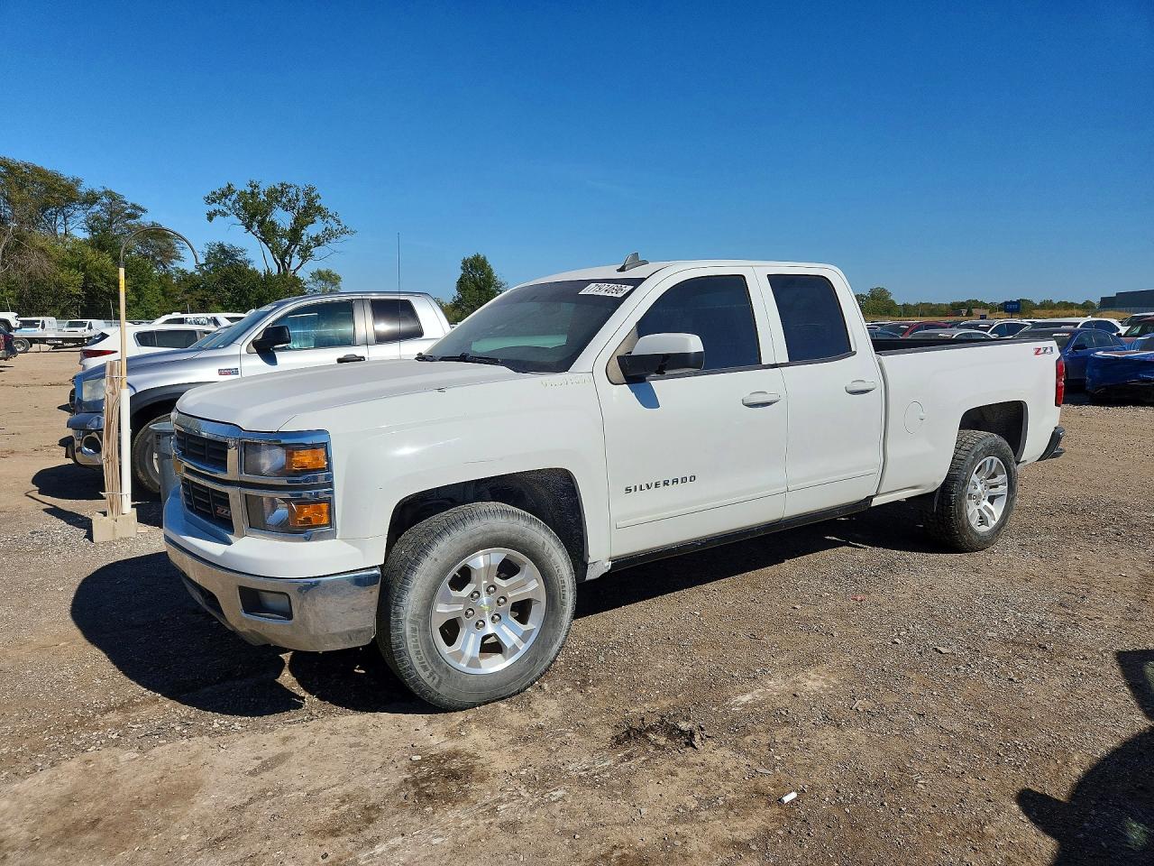 2015 CHEVROLET SILVERADO K1500 LT | 1GCVKREC6FZ393000 | UPCARS