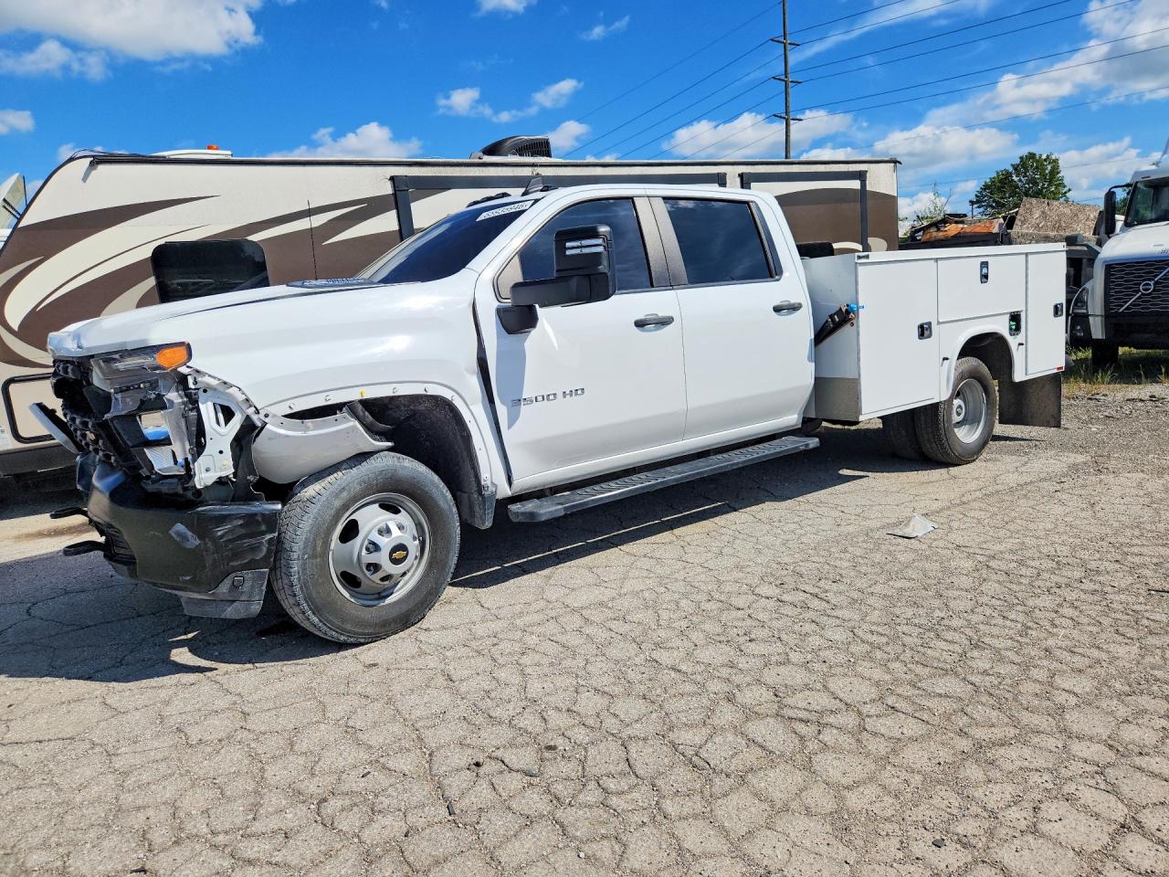 2023 CHEVROLET SILVERADO K3500 | 1GB4YSEYXPF122784 | UPCARS