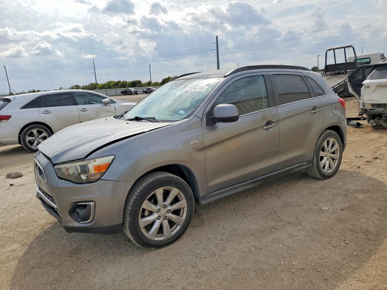 2014 MITSUBISHI OUTLANDER SE | 4A4AP4AU0EE017795 | UPCARS