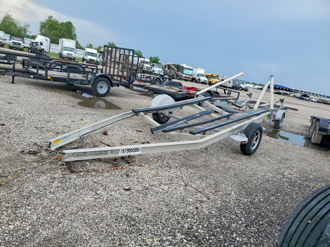 2010 EZLO TRAILER EZ LOADER BOAT | 1ZEVAANA4AA001719 | UPCARS