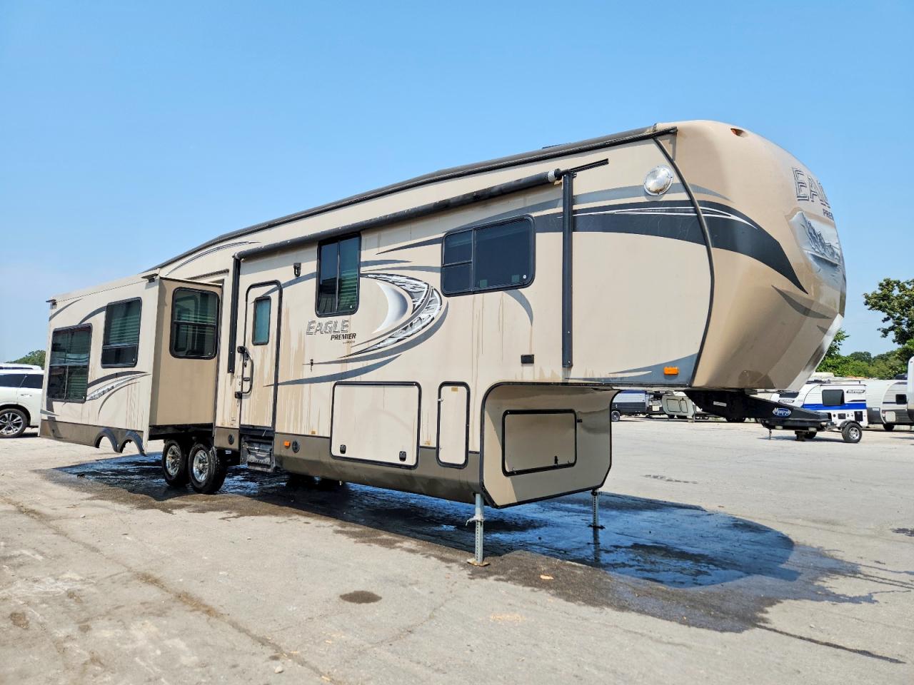 2013 JCYA O CAMPER T O EAGLE PREMIER CAMPER | 1UJCJ0BV7D1LX0140 | UPCARS