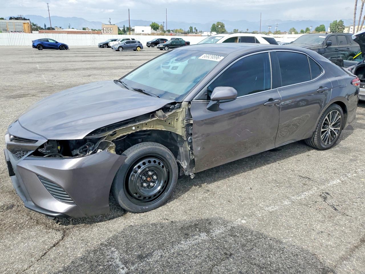 2018 TOYOTA CAMRY SE | 4T1B11HK4JU081320 | UPCARS