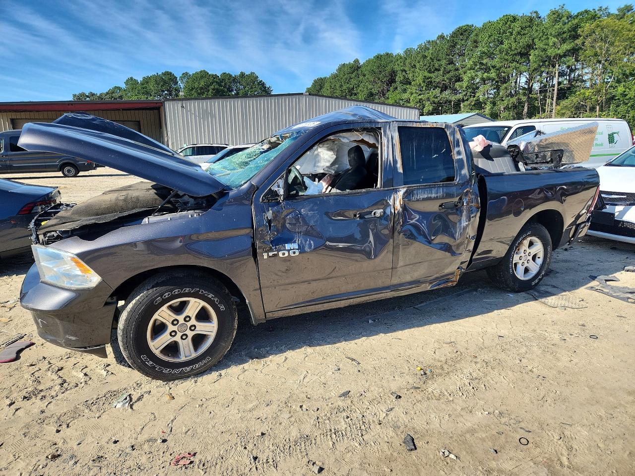 2018 RAM 1500 ST | 1C6RR6FG3JS298996 | UPCARS