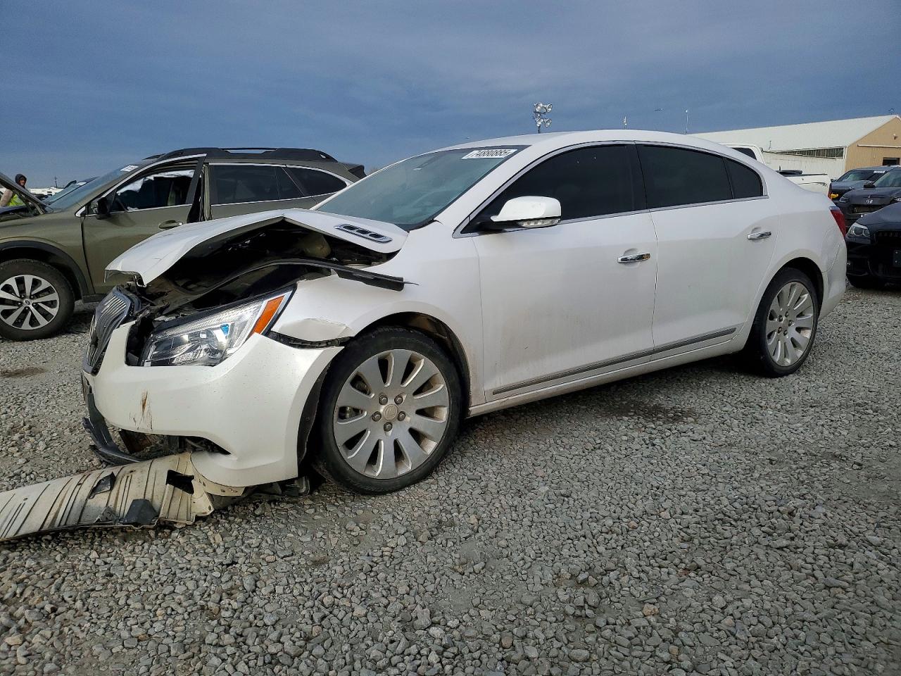 2015 BUICK LACROSSE | 1G4GC5G30FF301548 | UPCARS