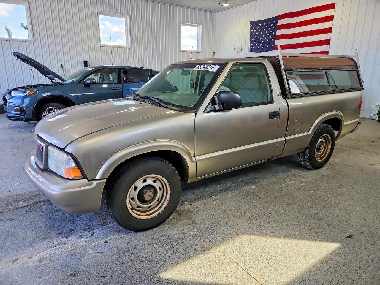 2003 GMC SONOMA | 1GTCS14H938251201 | UPCARS
