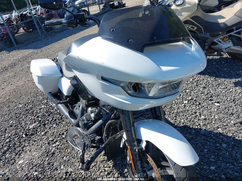 2024 HARLEY-DAVIDSON FLTRX | 1HD1KH718RB647242 | UPCARS