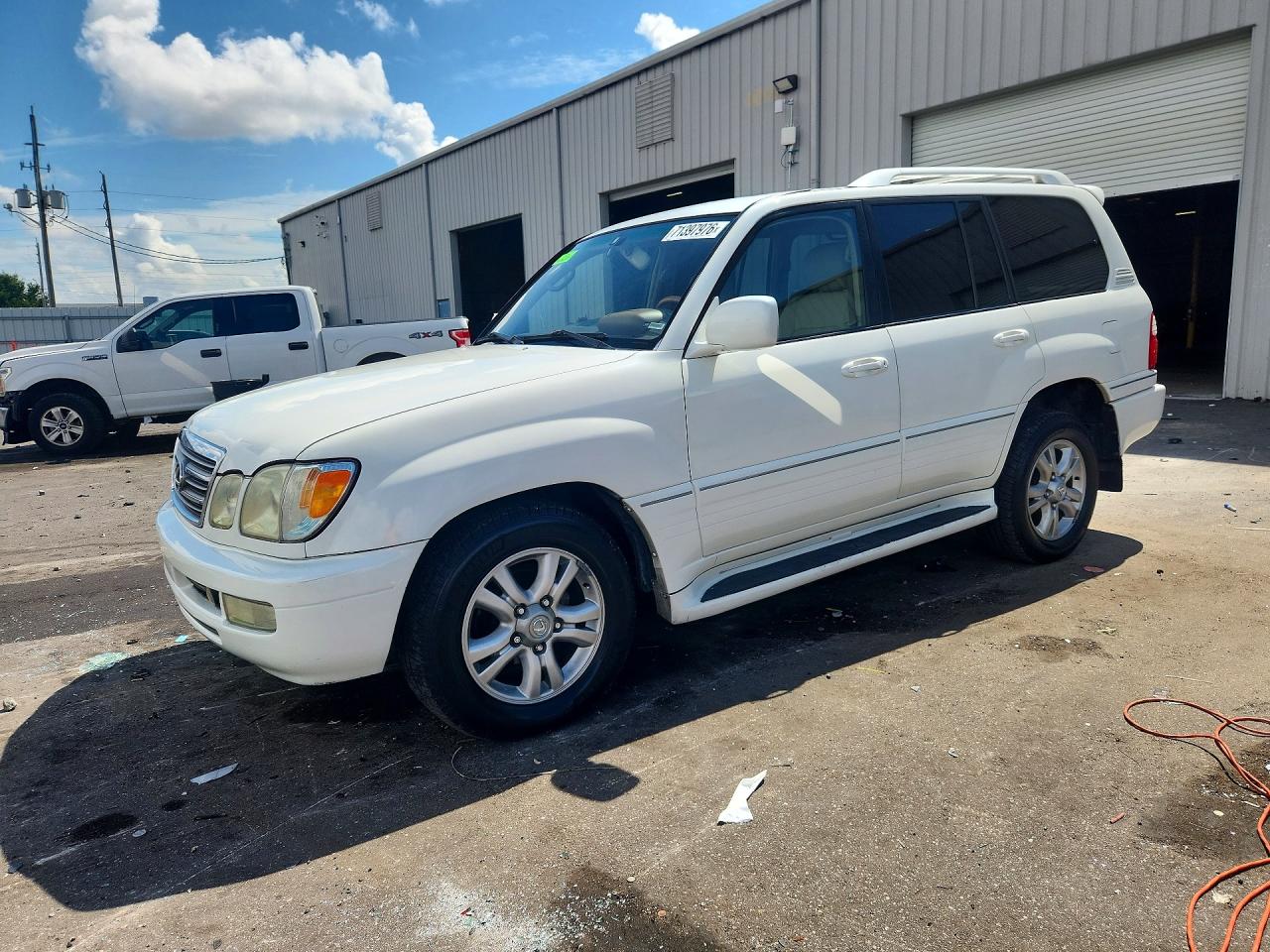 2004 LEXUS LX 470 | JTJHT00W243542703 | UPCARS