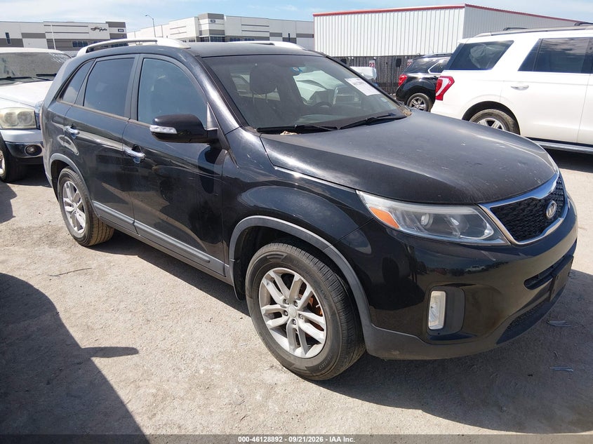 2014 KIA SORENTO LX | 5XYKT4A69EG519768 | UPCARS