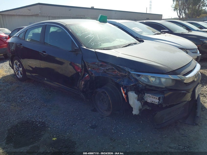 2018 HONDA CIVIC LX | 2HGFC2F52JH557216 | UPCARS