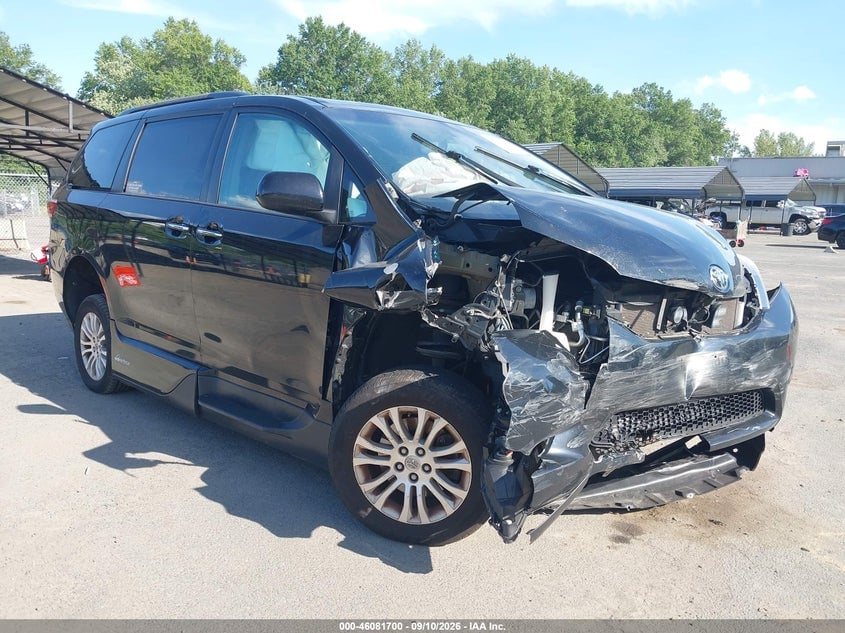 2015 TOYOTA SIENNA XLE 8 PASSENGER | 5TDYK3DC2FS642860 | UPCARS