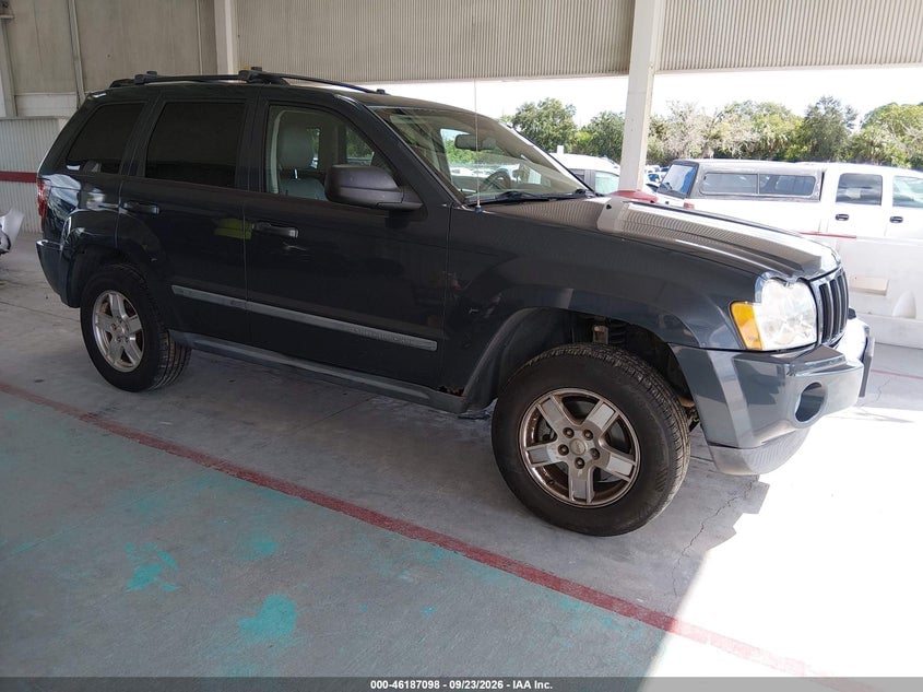 2007 JEEP GRAND CHEROKEE LAREDO | 1J8GR48K67C651975 | UPCARS