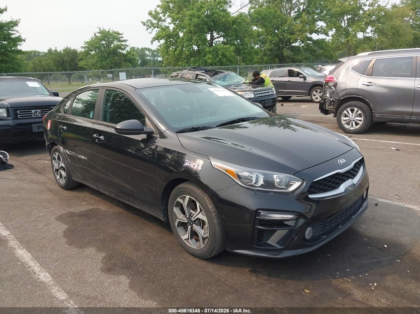 2021 KIA FORTE LXS | 3KPF24ADXME329136 | UPCARS