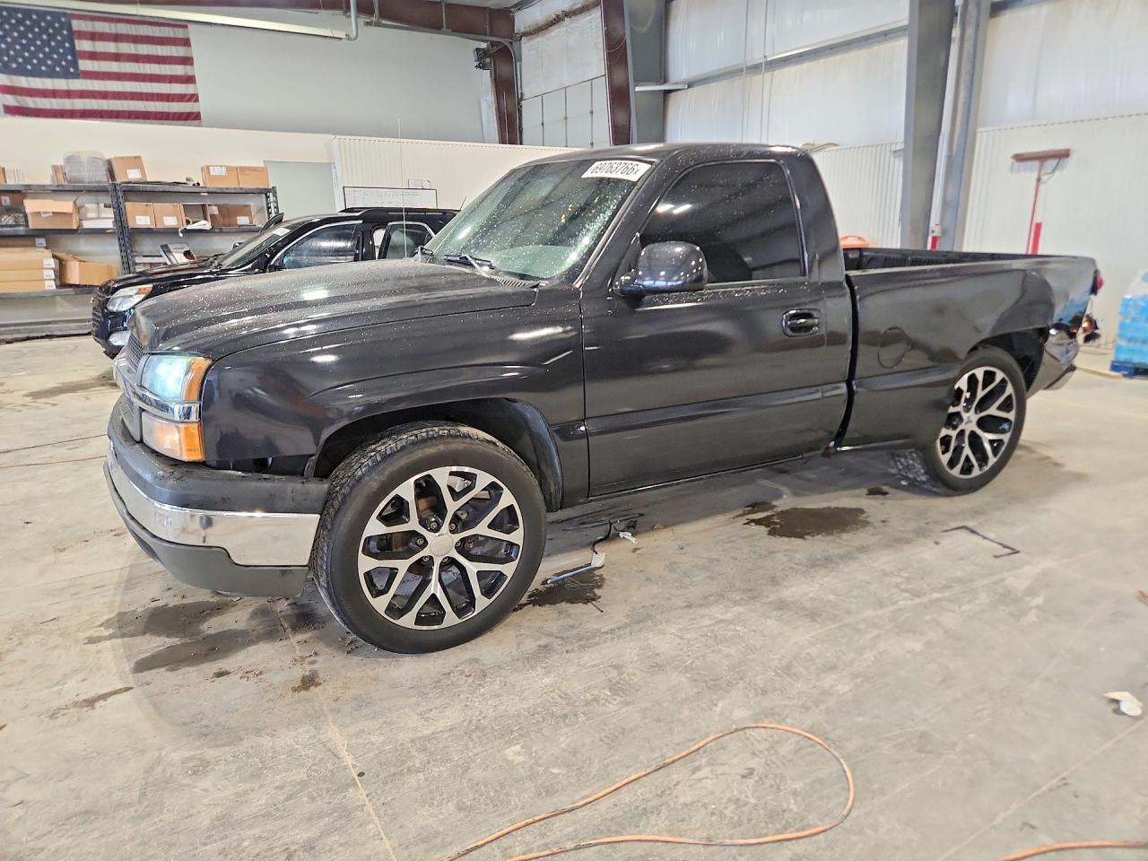 2003 CHEVROLET SILVERADO C1500 | 1GCEC14XX3Z358507 | UPCARS
