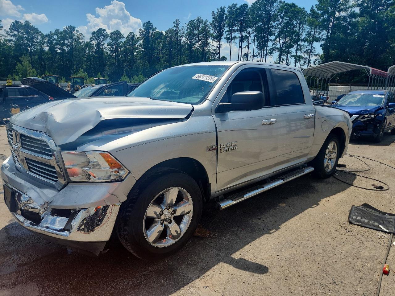 2015 RAM 1500 SLT | 1C6RR6LT2FS535020 | UPCARS