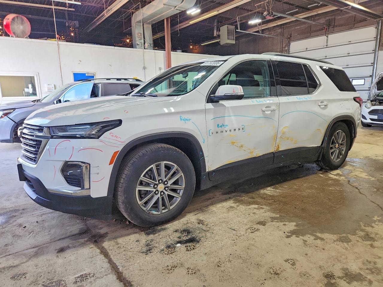 2022 CHEVROLET TRAVERSE LT | 1GNEVGKW2NJ166742 | UPCARS