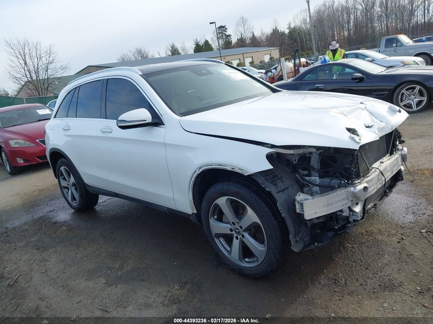 2022 MERCEDES-BENZ GLC 300 4MATIC SUV | W1N0G8EB3NV400304 | UPCARS