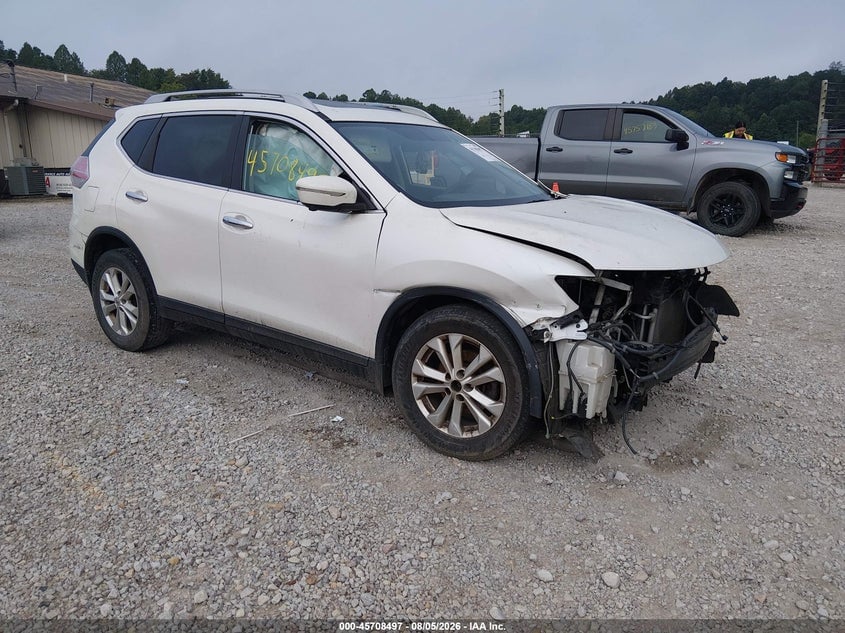 2015 NISSAN ROGUE SV | 5N1AT2MT2FC888264 | UPCARS